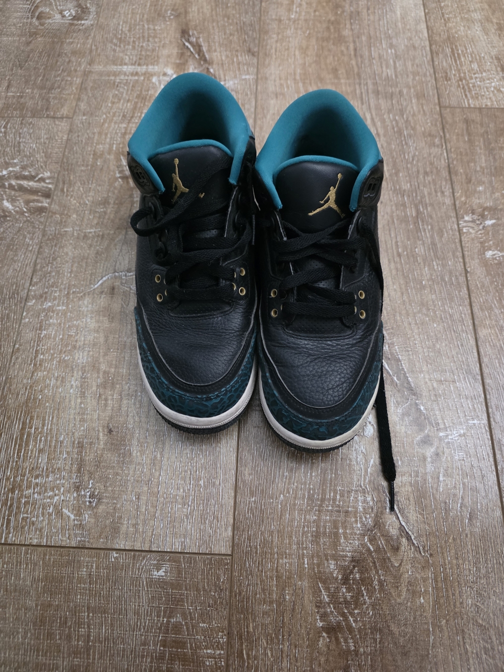 Jordan Kids Black Sneakers with Teal Lining and Gold Jumpman